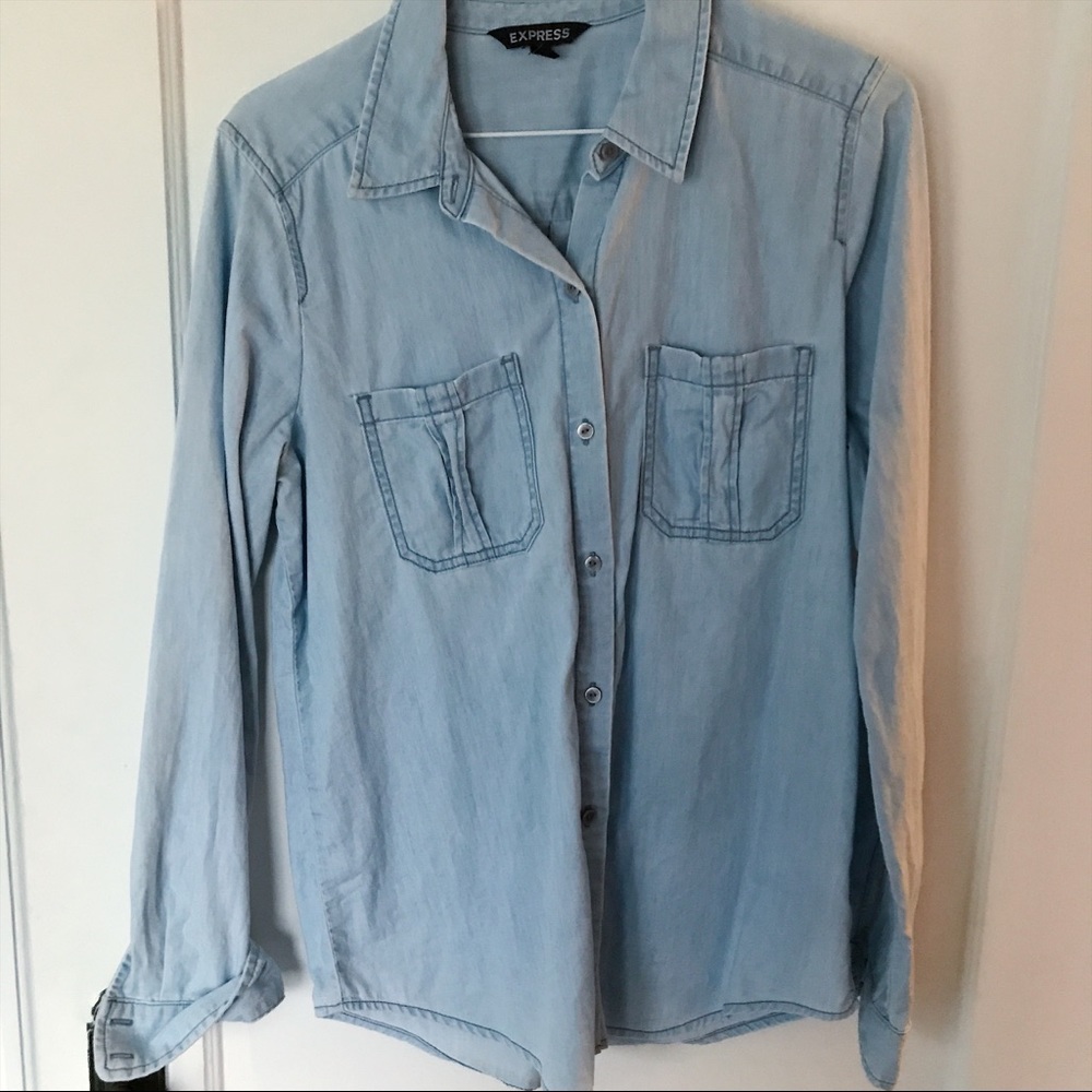 ✨ EXPRESS ✨ Denim Shirt